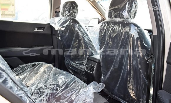 Buy Import Hyundai Creta Beige Car in Import - Dubai in Abhasia Buy Import Hyundai Creta Beige Car in Import - Dubai in Abhasia