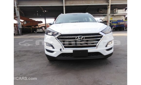 Buy Import Hyundai Tucson White Car in Import - Dubai in Abhasia Buy Import Hyundai Tucson White Car in Import - Dubai in Abhasia