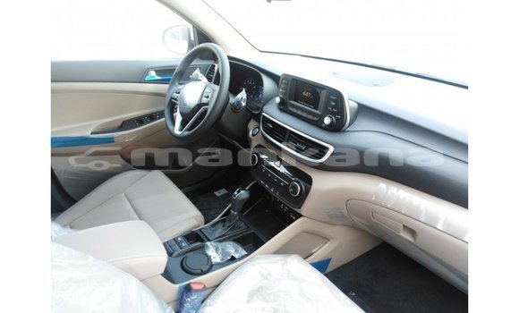 Buy Import Hyundai Tucson White Car in Import - Dubai in Abhasia Buy Import Hyundai Tucson White Car in Import - Dubai in Abhasia