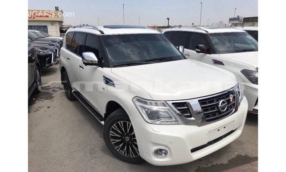 Buy Import Nissan Patrol White Car in Import - Dubai in Abhasia Buy Import Nissan Patrol White Car in Import - Dubai in Abhasia