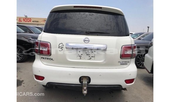 Buy Import Nissan Patrol White Car in Import - Dubai in Abhasia Buy Import Nissan Patrol White Car in Import - Dubai in Abhasia