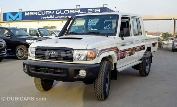 Buy Import Toyota Land Cruiser White Car in Import - Dubai in Abhasia Buy Import Toyota Land Cruiser White Car in Import - Dubai in Abhasia