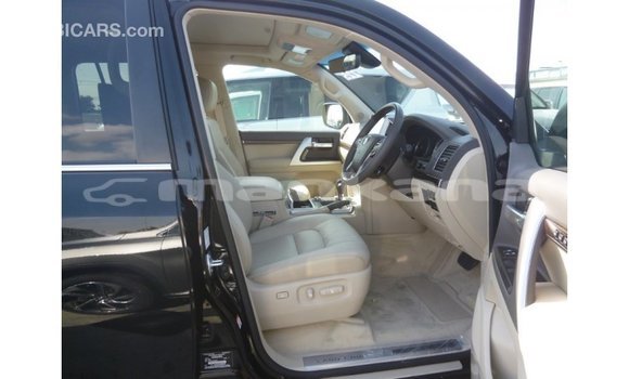 Buy Import Toyota Land Cruiser Black Car in Import - Dubai in Abhasia Buy Import Toyota Land Cruiser Black Car in Import - Dubai in Abhasia