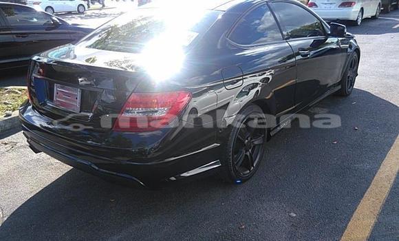 Buy Used Mercedes-Benz C-klasse Black Car in Tbilisi in Tbilisi Buy Used Mercedes-Benz C-klasse Black Car in Tbilisi in Tbilisi