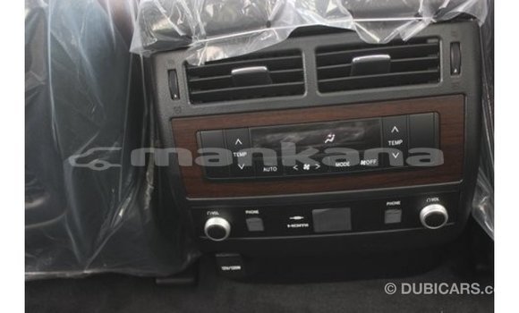 Buy Import Toyota Land Cruiser White Car in Import - Dubai in Abhasia Buy Import Toyota Land Cruiser White Car in Import - Dubai in Abhasia