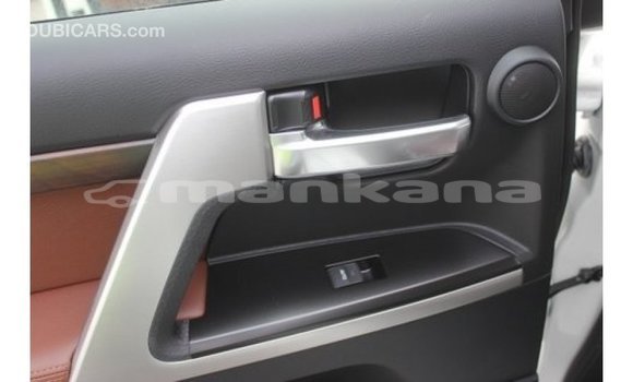 Buy Import Toyota Land Cruiser White Car in Import - Dubai in Abhasia Buy Import Toyota Land Cruiser White Car in Import - Dubai in Abhasia