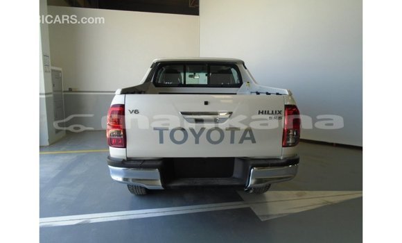 Buy Import Toyota Hilux White Car in Import - Dubai in Abhasia Buy Import Toyota Hilux White Car in Import - Dubai in Abhasia