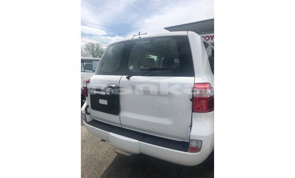 Buy Import Toyota Land Cruiser Black Car in Import - Dubai in Abhasia Buy Import Toyota Land Cruiser Black Car in Import - Dubai in Abhasia