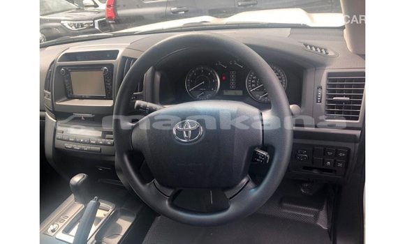 Buy Import Toyota Land Cruiser Black Car in Import - Dubai in Abhasia Buy Import Toyota Land Cruiser Black Car in Import - Dubai in Abhasia