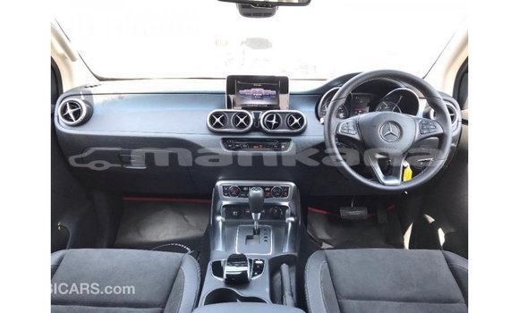 Buy Import Mercedes-Benz 250 Red Car in Import - Dubai in Abhasia Buy Import Mercedes-Benz 250 Red Car in Import - Dubai in Abhasia