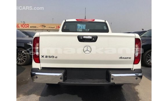 Buy Import Mercedes-Benz 250 White Car in Import - Dubai in Abhasia Buy Import Mercedes-Benz 250 White Car in Import - Dubai in Abhasia