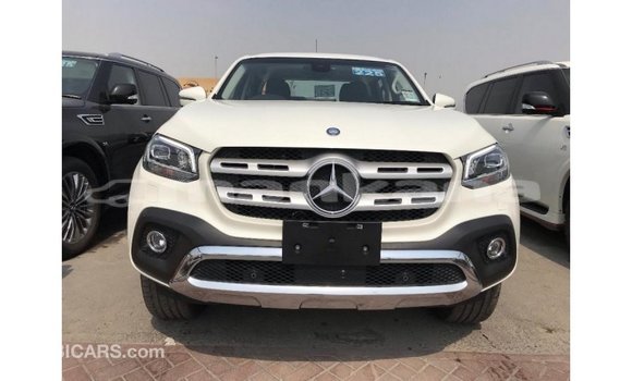 Buy Import Mercedes-Benz 250 White Car in Import - Dubai in Abhasia Buy Import Mercedes-Benz 250 White Car in Import - Dubai in Abhasia