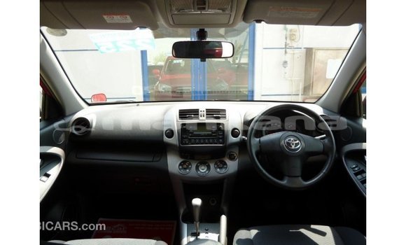 Buy Import Toyota HiAce Red Truck in Import - Dubai in Abhasia Buy Import Toyota HiAce Red Truck in Import - Dubai in Abhasia
