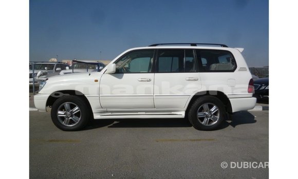 Buy Import Toyota Land Cruiser White Car in Import - Dubai in Abhasia Buy Import Toyota Land Cruiser White Car in Import - Dubai in Abhasia