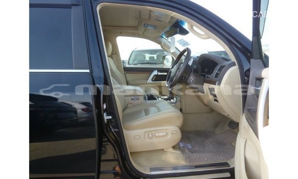 Buy Import Toyota Land Cruiser Black Car in Import - Dubai in Abhasia Buy Import Toyota Land Cruiser Black Car in Import - Dubai in Abhasia