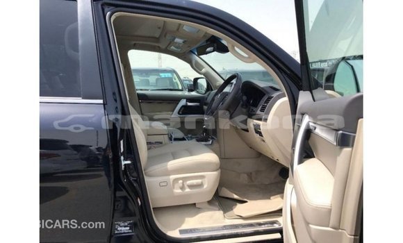 Buy Import Toyota Land Cruiser Black Car in Import - Dubai in Abhasia Buy Import Toyota Land Cruiser Black Car in Import - Dubai in Abhasia