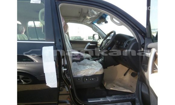 Buy Import Toyota Land Cruiser Black Car in Import - Dubai in Abhasia Buy Import Toyota Land Cruiser Black Car in Import - Dubai in Abhasia