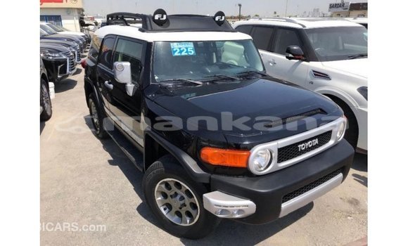 Buy Import Toyota FJ Cruiser Black Car in Import - Dubai in Abhasia Buy Import Toyota FJ Cruiser Black Car in Import - Dubai in Abhasia