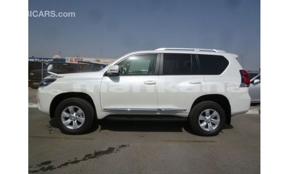Buy Import Toyota Prado White Car in Import - Dubai in Abhasia Buy Import Toyota Prado White Car in Import - Dubai in Abhasia