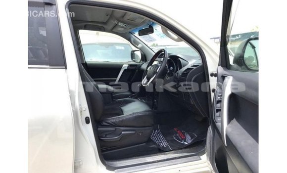Buy Import Toyota Prado White Car in Import - Dubai in Abhasia Buy Import Toyota Prado White Car in Import - Dubai in Abhasia