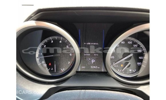 Buy Import Toyota Prado White Car in Import - Dubai in Abhasia Buy Import Toyota Prado White Car in Import - Dubai in Abhasia