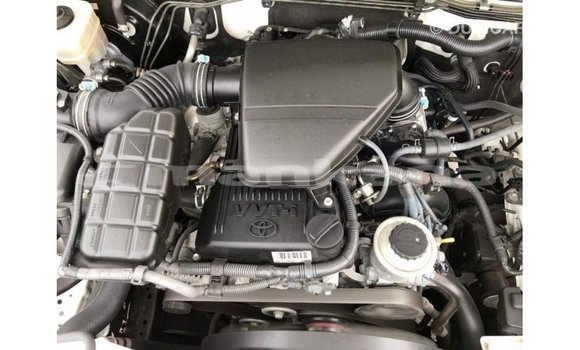 Buy Import Toyota Prado White Car in Import - Dubai in Abhasia Buy Import Toyota Prado White Car in Import - Dubai in Abhasia