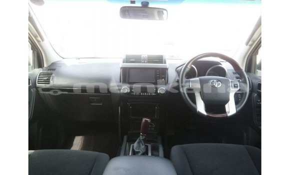 Buy Import Toyota Prado White Car in Import - Dubai in Abhasia Buy Import Toyota Prado White Car in Import - Dubai in Abhasia
