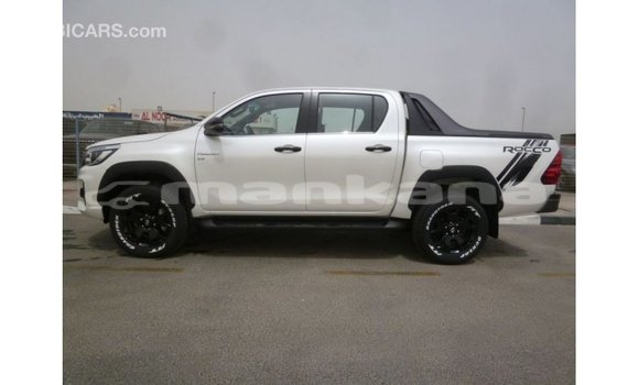 Buy Import Toyota Hilux White Car in Import - Dubai in Abhasia Buy Import Toyota Hilux White Car in Import - Dubai in Abhasia