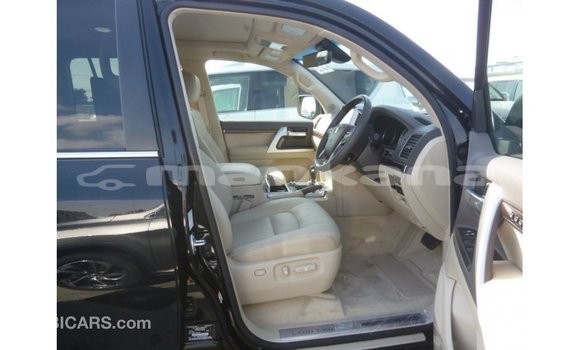 Buy Import Toyota Land Cruiser Black Car in Import - Dubai in Abhasia Buy Import Toyota Land Cruiser Black Car in Import - Dubai in Abhasia