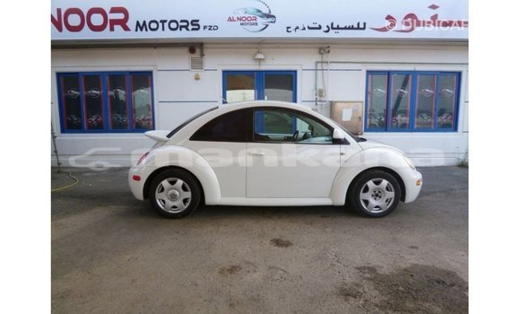 Buy Import Volkswagen Beetle White Car in Import - Dubai in Abhasia Buy Import Volkswagen Beetle White Car in Import - Dubai in Abhasia