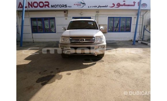 Buy Import Toyota Land Cruiser White Car in Import - Dubai in Abhasia Buy Import Toyota Land Cruiser White Car in Import - Dubai in Abhasia