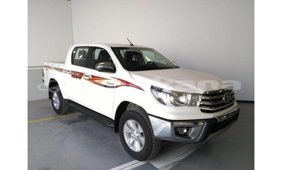 Buy Import Toyota Hilux White Car in Import - Dubai in Abhasia Buy Import Toyota Hilux White Car in Import - Dubai in Abhasia