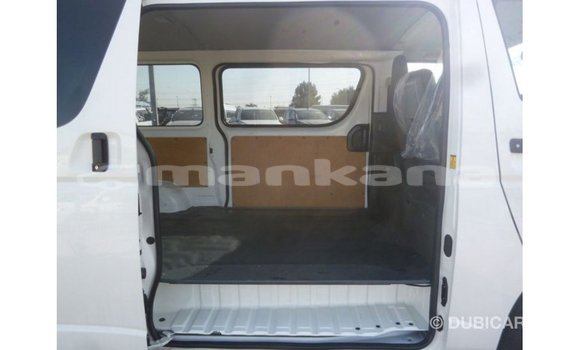 Buy Import Toyota Hiace White Car in Import - Dubai in Abhasia Buy Import Toyota Hiace White Car in Import - Dubai in Abhasia