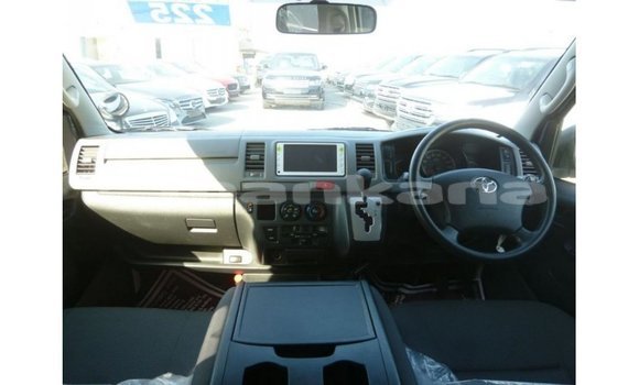 Buy Import Toyota Hiace White Car in Import - Dubai in Abhasia Buy Import Toyota Hiace White Car in Import - Dubai in Abhasia