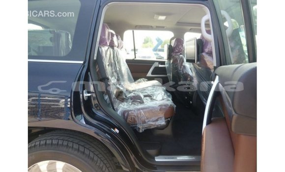 Buy Import Toyota Land Cruiser Blue Car in Import - Dubai in Abhasia Buy Import Toyota Land Cruiser Blue Car in Import - Dubai in Abhasia
