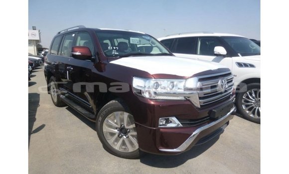 Buy Import Toyota Land Cruiser Red Car in Import - Dubai in Abhasia Buy Import Toyota Land Cruiser Red Car in Import - Dubai in Abhasia