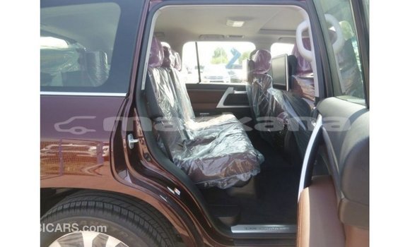 Buy Import Toyota Land Cruiser Red Car in Import - Dubai in Abhasia Buy Import Toyota Land Cruiser Red Car in Import - Dubai in Abhasia