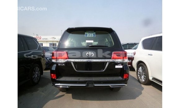 Buy Import Toyota Land Cruiser Black Car in Import - Dubai in Abhasia Buy Import Toyota Land Cruiser Black Car in Import - Dubai in Abhasia