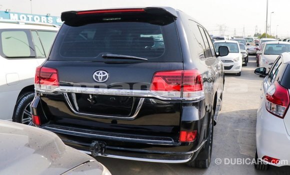 Buy Import Toyota Land Cruiser Black Car in Import - Dubai in Abhasia Buy Import Toyota Land Cruiser Black Car in Import - Dubai in Abhasia