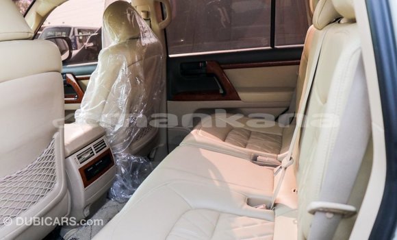 Buy Import Toyota Land Cruiser White Car in Import - Dubai in Abhasia Buy Import Toyota Land Cruiser White Car in Import - Dubai in Abhasia