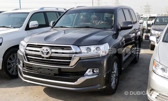 Buy Import Toyota Land Cruiser Black Car in Import - Dubai in Abhasia Buy Import Toyota Land Cruiser Black Car in Import - Dubai in Abhasia