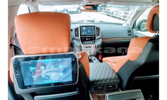 Buy Import Toyota Land Cruiser Black Car in Import - Dubai in Abhasia Buy Import Toyota Land Cruiser Black Car in Import - Dubai in Abhasia