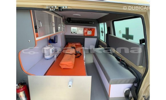 Buy Import Toyota Land Cruiser Beige Car in Import - Dubai in Abhasia Buy Import Toyota Land Cruiser Beige Car in Import - Dubai in Abhasia