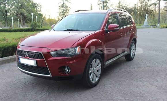 Buy Used Mitsubishi Outlander Red Car in Tbilisi in Tbilisi