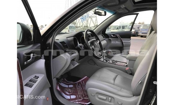 Buy Import Toyota Highlander Black Car in Import - Dubai in Abhasia Buy Import Toyota Highlander Black Car in Import - Dubai in Abhasia