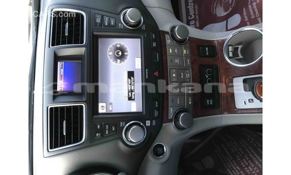 Buy Import Toyota Highlander Black Car in Import - Dubai in Abhasia Buy Import Toyota Highlander Black Car in Import - Dubai in Abhasia