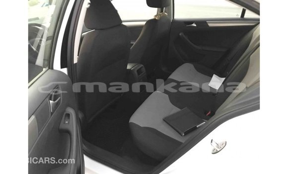 Buy Import Volkswagen Jetta White Car in Import - Dubai in Abhasia Buy Import Volkswagen Jetta White Car in Import - Dubai in Abhasia