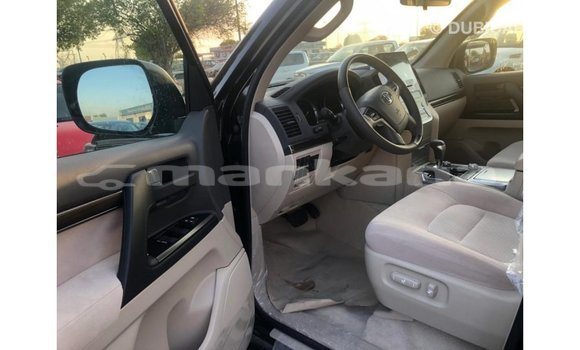 Buy Import Toyota Land Cruiser Black Car in Import - Dubai in Abhasia Buy Import Toyota Land Cruiser Black Car in Import - Dubai in Abhasia