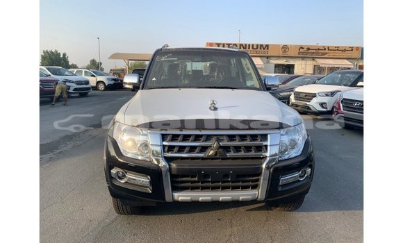 Buy Import Mitsubishi Pajero Black Car in Import - Dubai in Abhasia Buy Import Mitsubishi Pajero Black Car in Import - Dubai in Abhasia