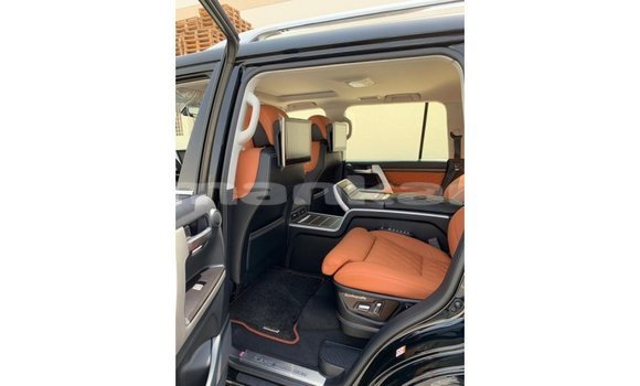 Buy Import Toyota Land Cruiser Black Car in Import - Dubai in Abhasia Buy Import Toyota Land Cruiser Black Car in Import - Dubai in Abhasia